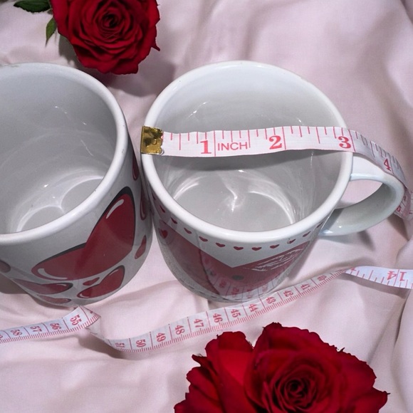 Heart Mugs with Smiley Face and Kiss Mark Retro Valentines Day 90’s VTG - Picture 5 of 5